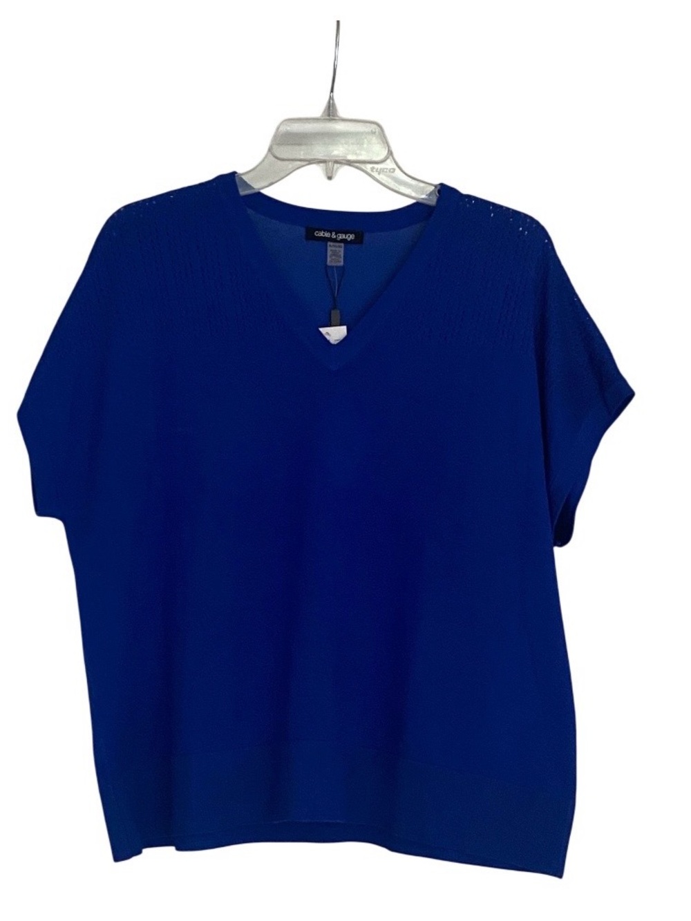 Cable & Gauge Short Sleeve V-Neck Top in Royal Blue